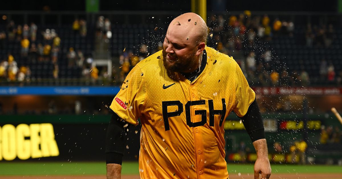 Rangers add Tellez, Freeman, put Haggerty on i.l.