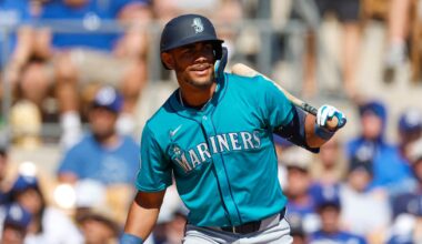 Mariners lose to Royals 9-6 in radio drama featuring The J-Rod Show