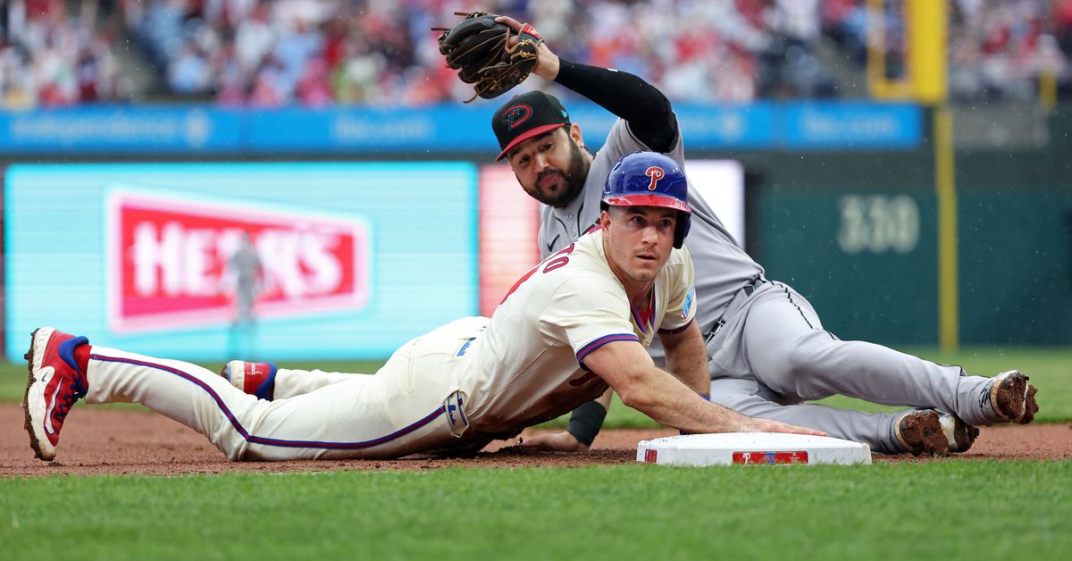 What do you make of the Phillies’ reported interest in Eugenio Suarez?