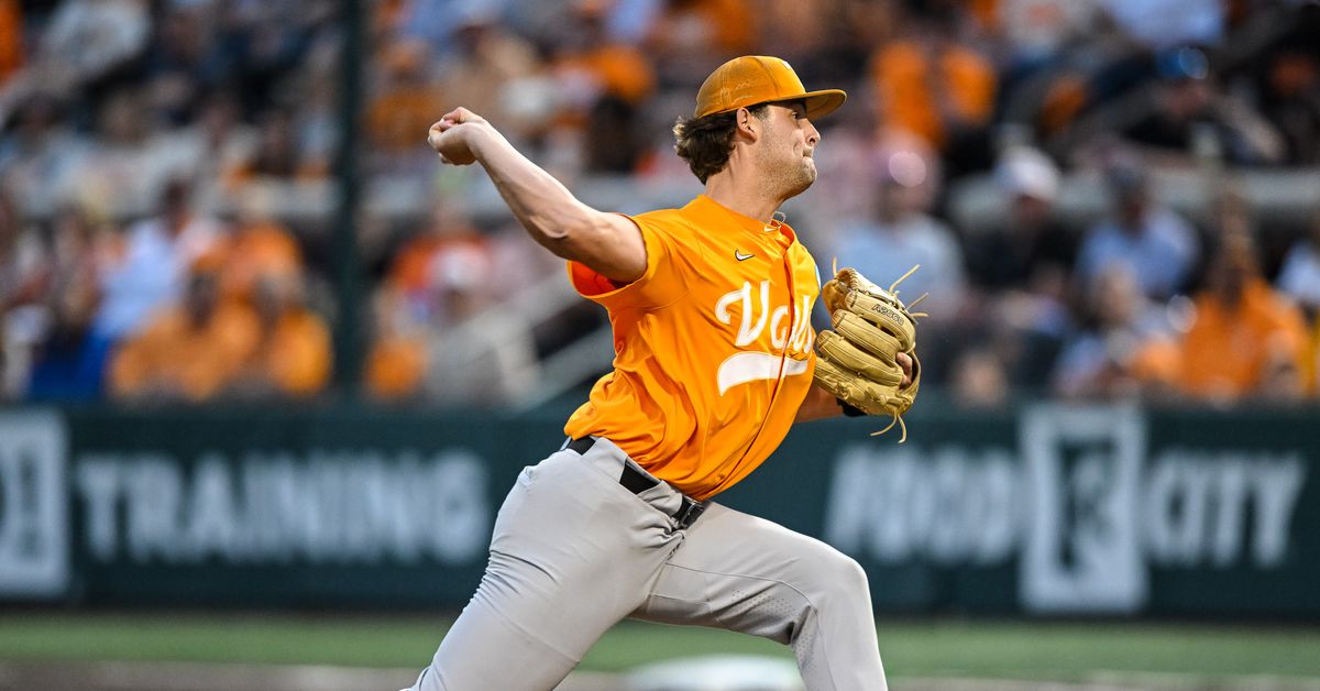 Rangers sign draft picks, including Russell, Owens