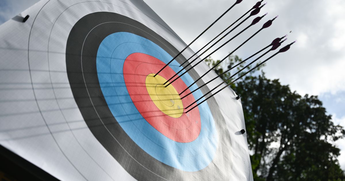 How many wins will the 2025 Red Sox finish with?