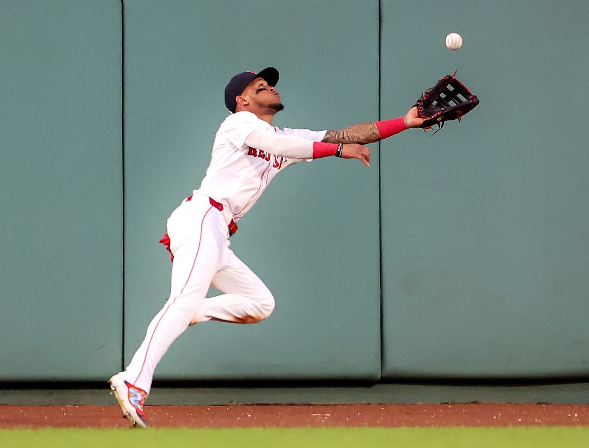 Garrett Crochet wasn’t at his best, but this time, the Red Sox had his back