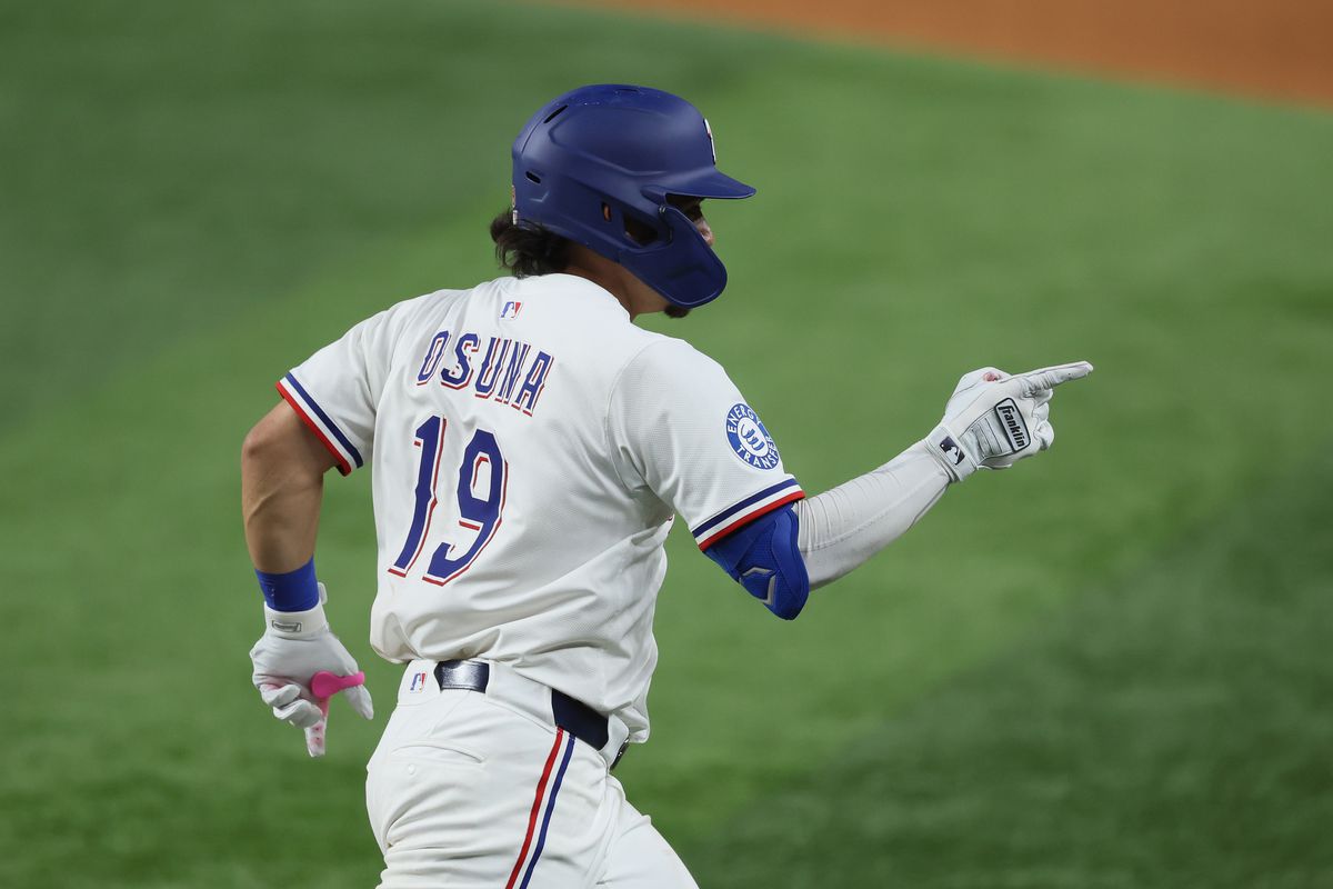 Baltimore Orioles v Texas Rangers