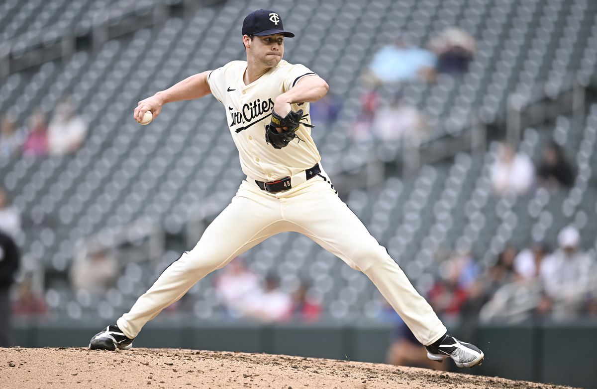 Seattle Mariners v Minnesota Twins