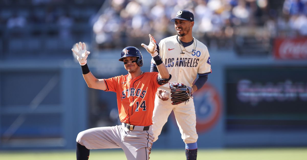 Astros hand Dodgers their first series loss since June