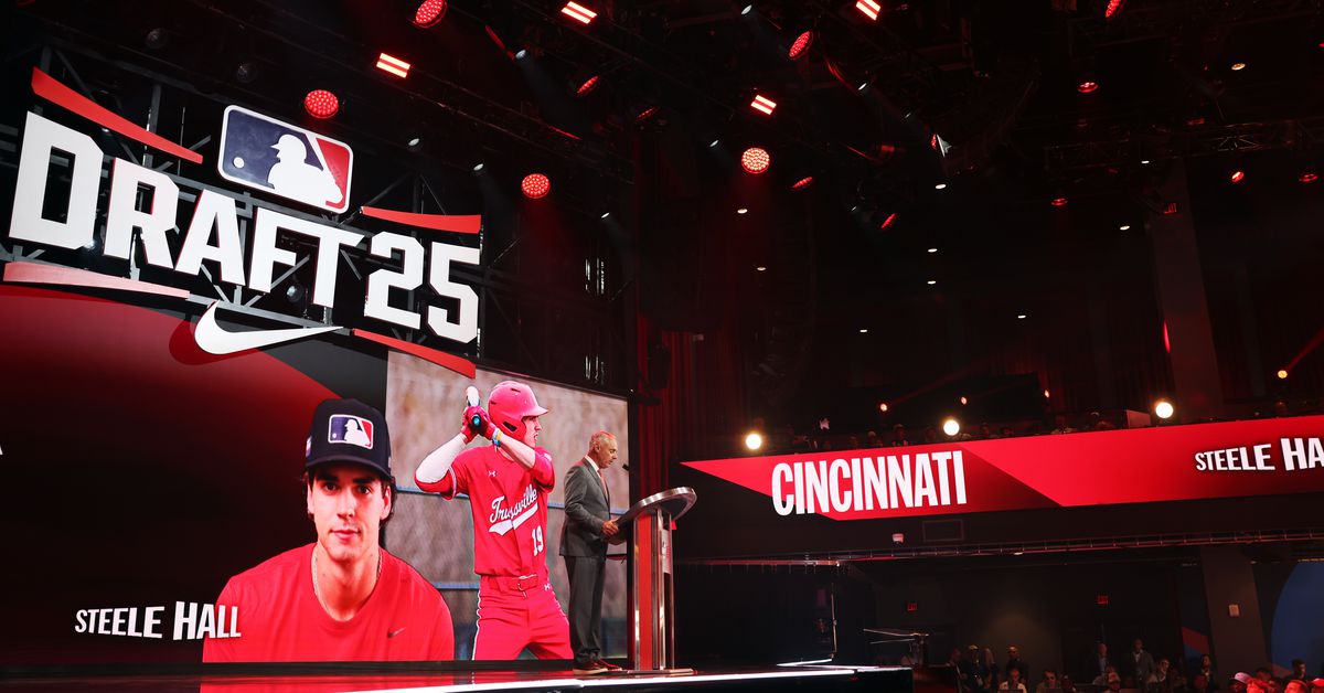 MLB Draft 2025: Cincinnati Reds signings tracker