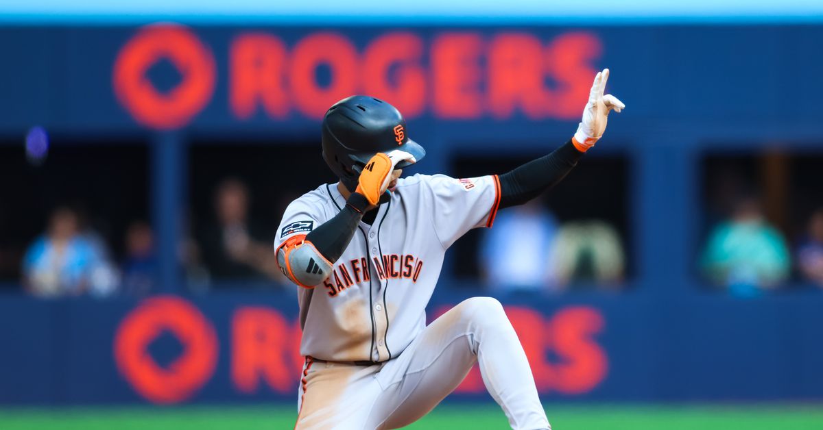 Blue Jays rock Ray, sweep Giants