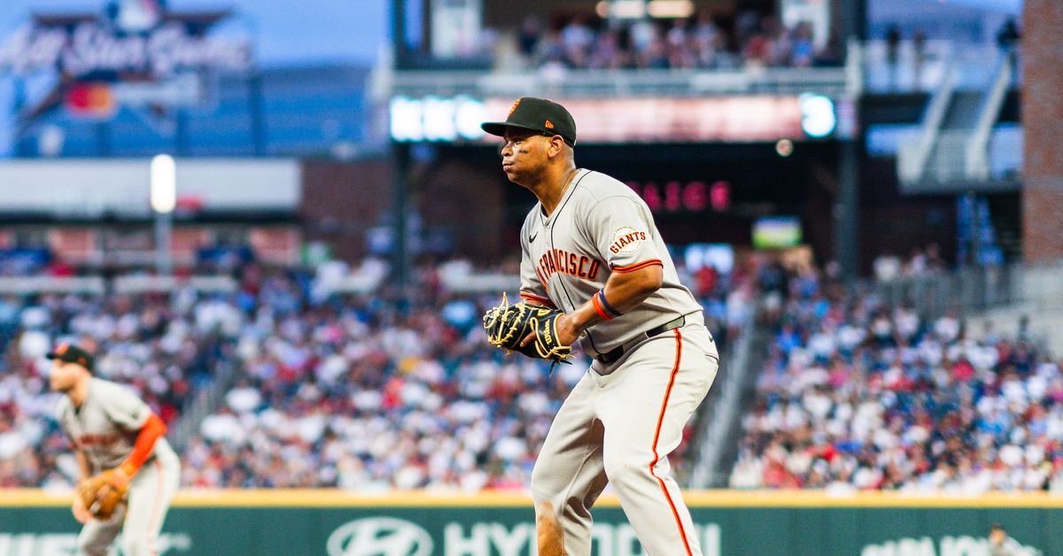 SF Giants break losing streak with 9-0 win over Braves