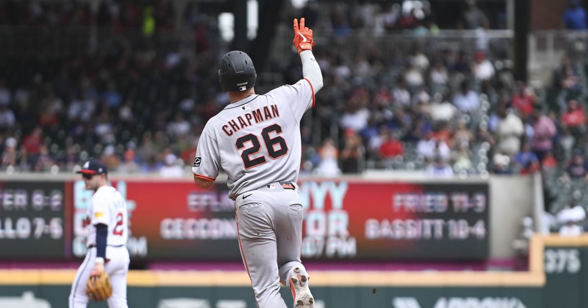 Braves serve up three more homers, lose 9-3 to Giants