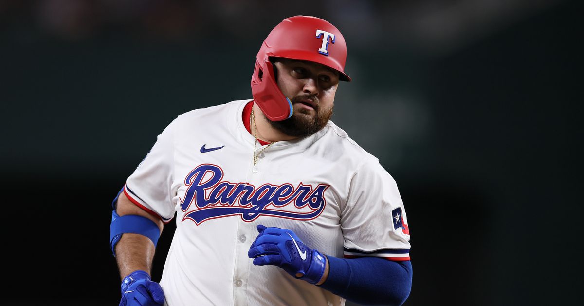 Rowdy Tellez, Kumar Rocker help Texas get over the hump vs. Detroit