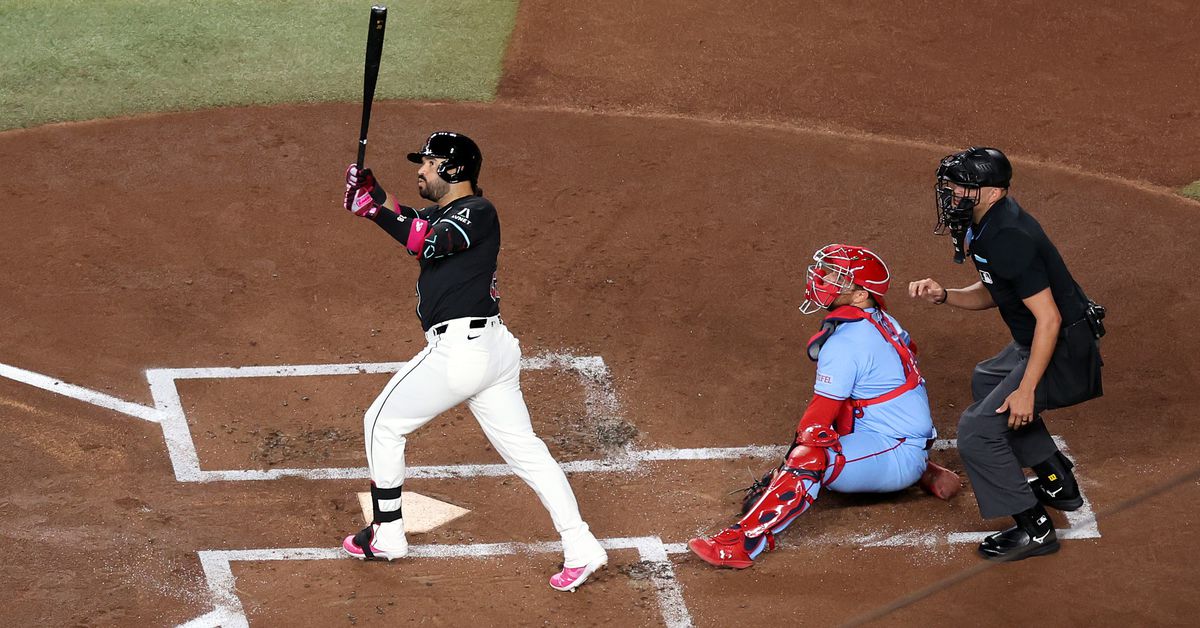 Diamondbacks 10, St. Louis 1: Ryno and the Batsmen