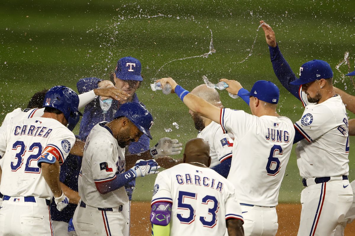 Atlanta Braves v Texas Rangers