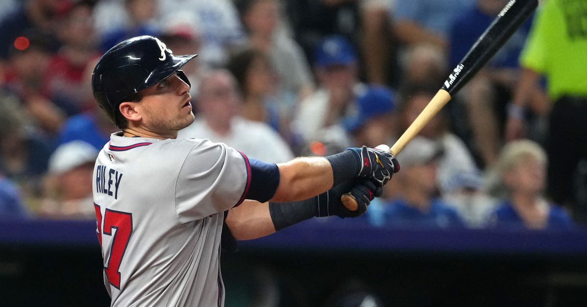 Atlanta Braves News: Acuna injury, draft lottery, trade, more