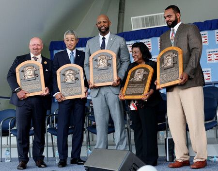 Ichiro Suzuki Makes Honorable Hall of Fame Induction Speech