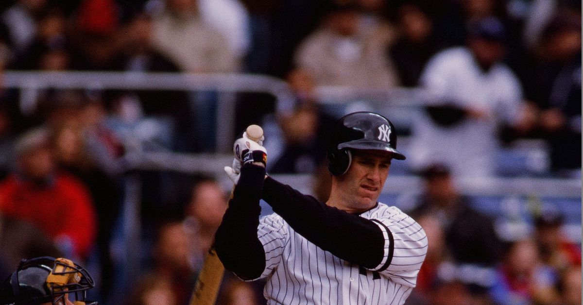 2000 Yankees Diary: Bombers best Twins in Metrodome