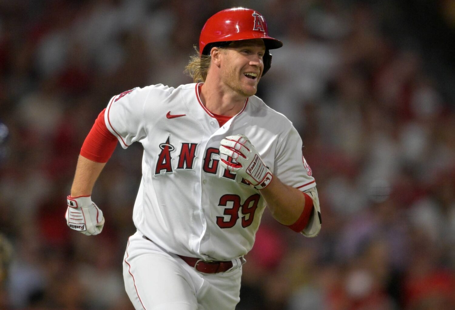 Former Seibu player David MacKinnon hopes to connect baseball world with new podcast