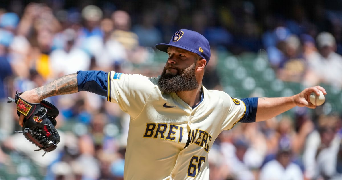 Royals sign former Cy Young winner Dallas Keuchel to a minor league contract