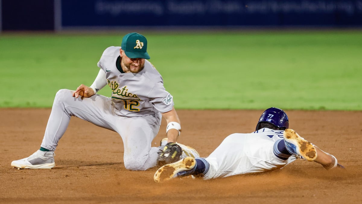 2 losses to the A’s knock the Rays out of the top wild-card spot