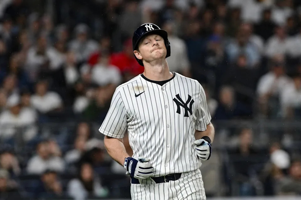 New York Yankees second baseman DJ LeMahieu reacts against the Boston Red Sox at Yankee Stadium on June 8, 2025.© John Jones-Imagn Images