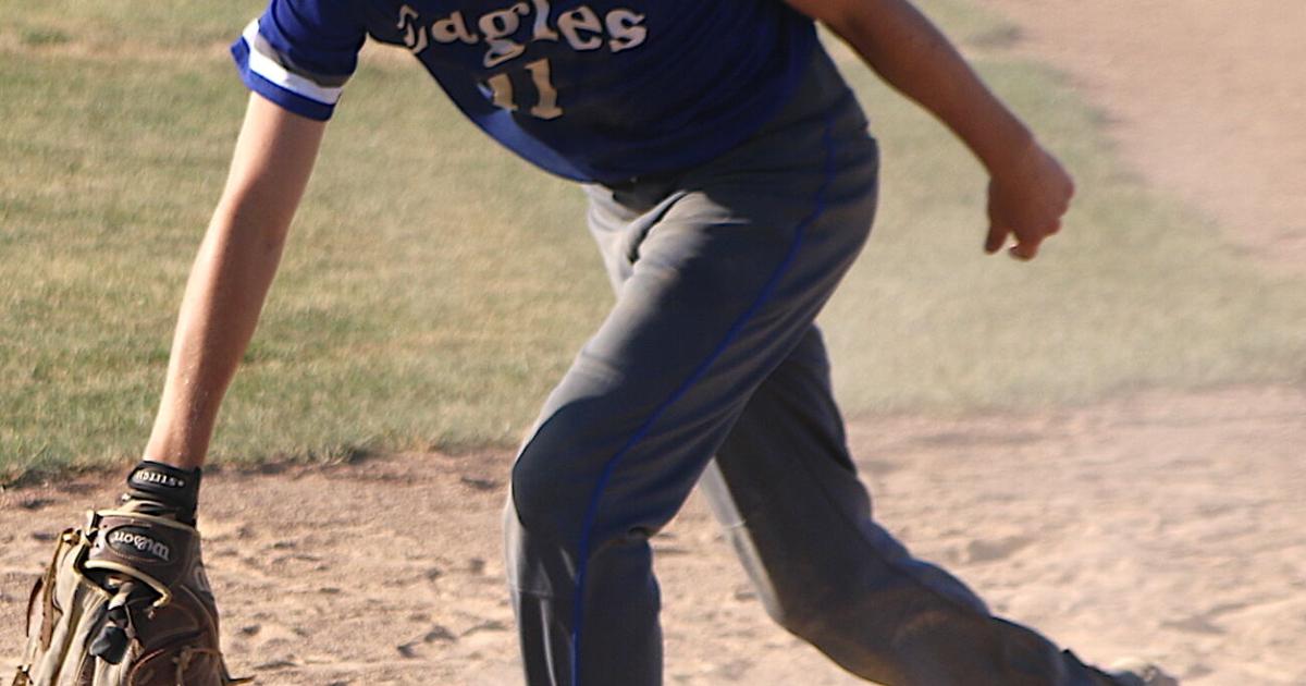 Prep baseball: Sabers storm past M-U in 1A district opener |