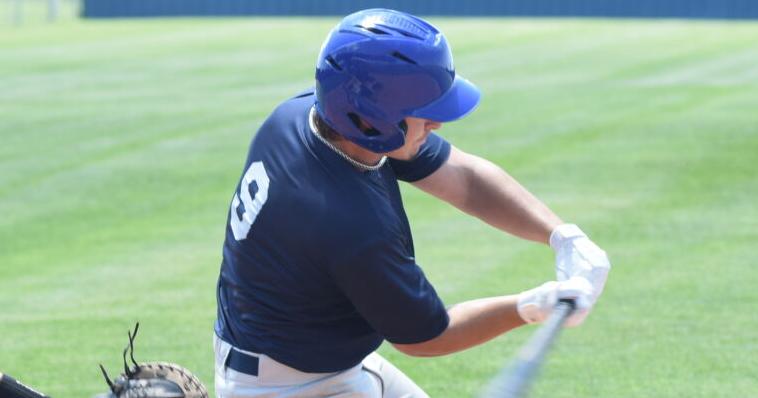 Enid Majors fall in extra innings to Dallas Mustangs | Sports