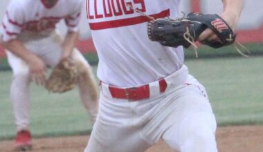 Prep baseball: Bulldogs suffer soggy stunner to Davenport Central | Sports