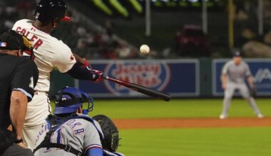 Soler hits tiebreaking HR, Trout goes deep twice as the Angels defeat Rangers 11-8 - Toronto Star