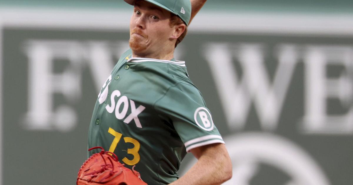 Red Sox starter Hunter Dobbins leaves game vs. Tampa Bay due to right knee pain after put-out | National Sports