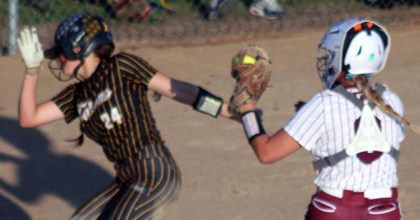 Prep softball: Louisa-Muscatine rallies to punch ticket to state tournament | The Hawk Eye - Burlington, Iowa