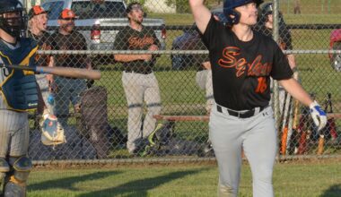 Prosper's homer wins Fed title for Senators, 4-2 | Baseball