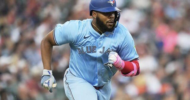 Guerrero hits 2 doubles and scores twice as the AL-best Blue Jays beat the slumping Tigers 6-2 | National Sports