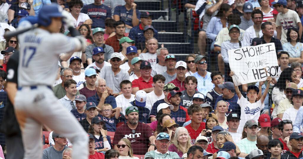 MLB roundup: Dodgers see their lead shrink | Professional