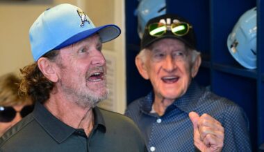 Robin Yount to replace Bob Uecker as Usinger's spokesman