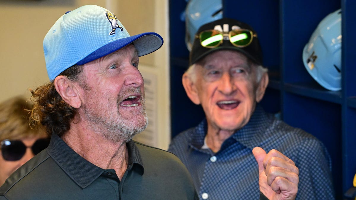 Robin Yount to replace Bob Uecker as Usinger's spokesman