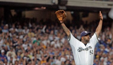 Former Brewers Sabathia, Parker inducted into Baseball Hall of Fame