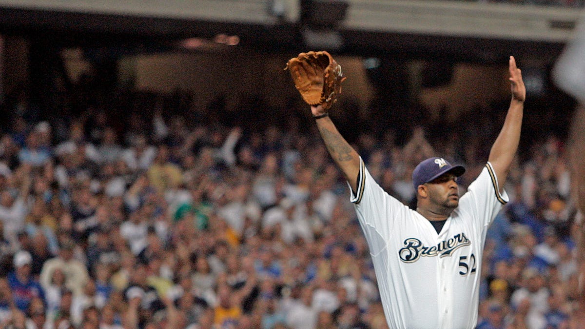 Former Brewers Sabathia, Parker inducted into Baseball Hall of Fame