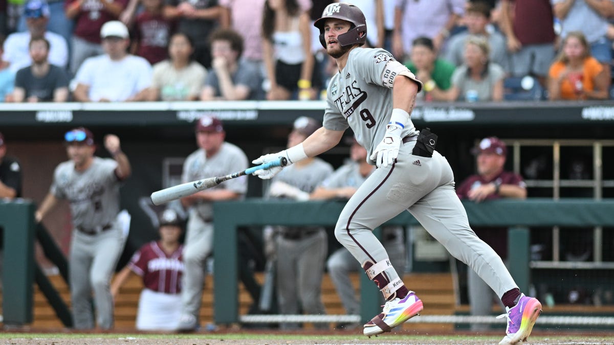 Two Texas A&M players included in latest 2026 MLB Draft rankings