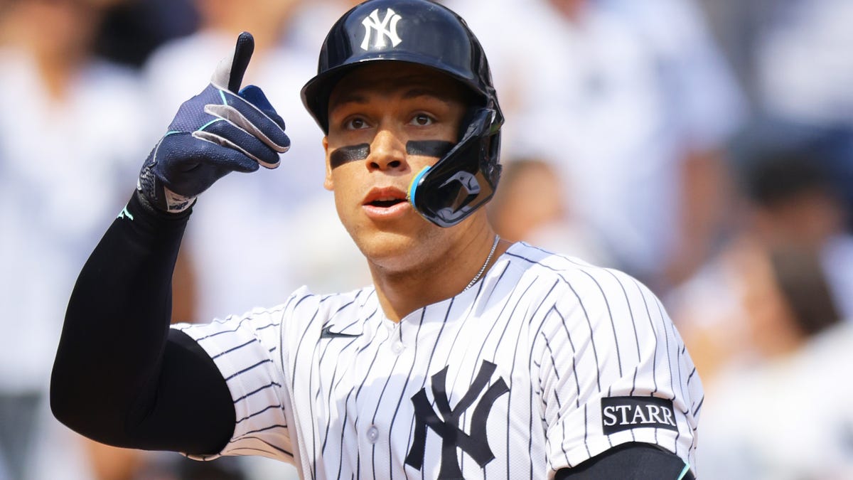 Aaron Judge blasts 3rd homer as Yankees set team record for most HRs