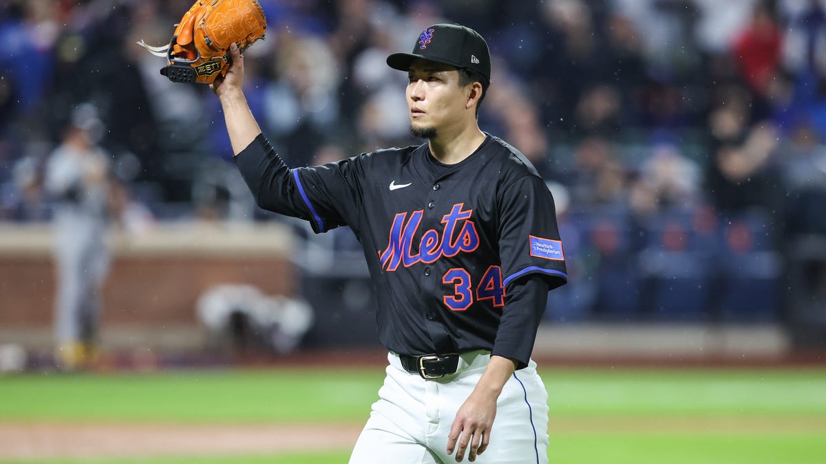 Start of Mets game vs Royals delayed due to weather