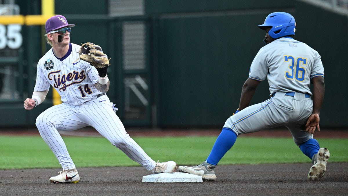 LSU baseball star Daniel Dickinson goes pro, signs with Brewers