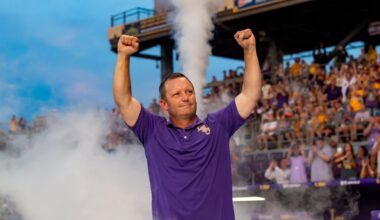 Former LSU baseball pitcher transfers to Tigers 2025 postseason foe