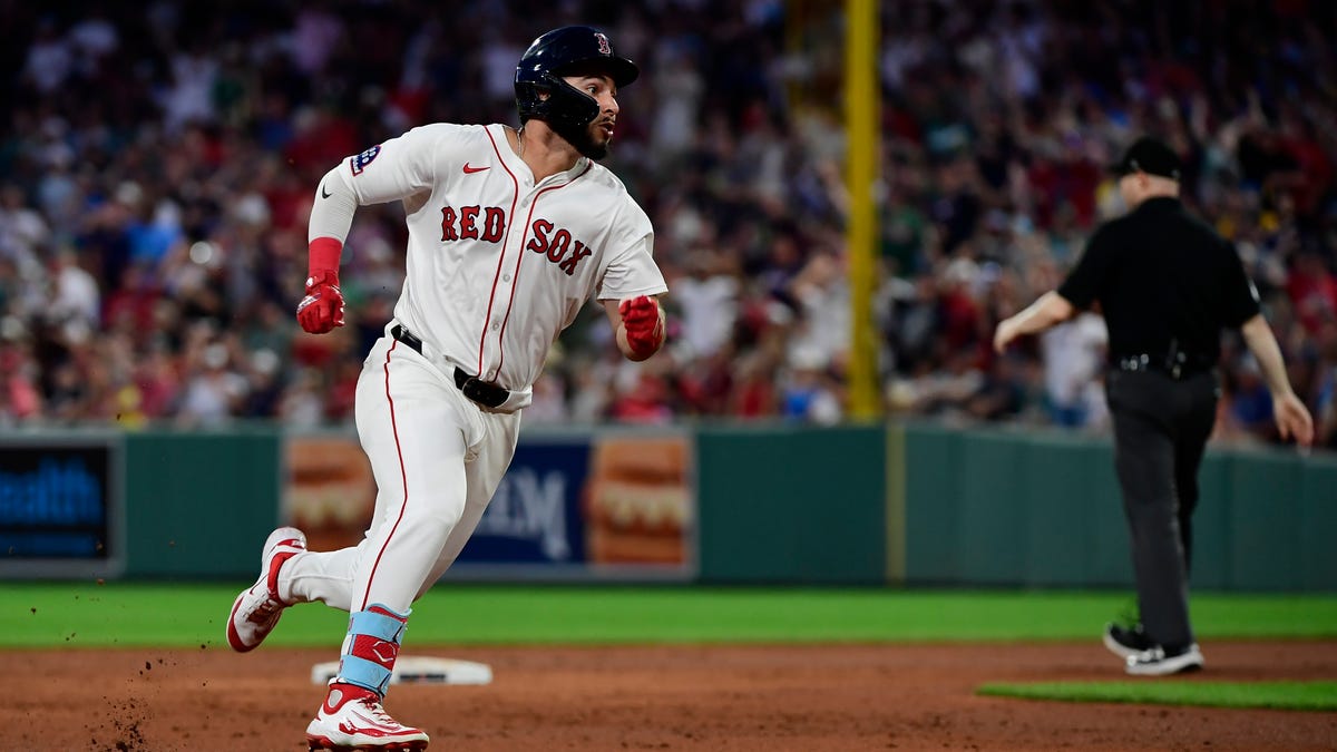 Red Sox's Wilyer Abreu hits inside-the-park homer, grand slam vs Reds