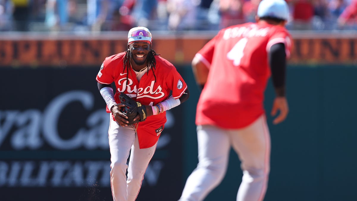 Comeback wins aren't routine but the Reds are getting good at them. Here's how