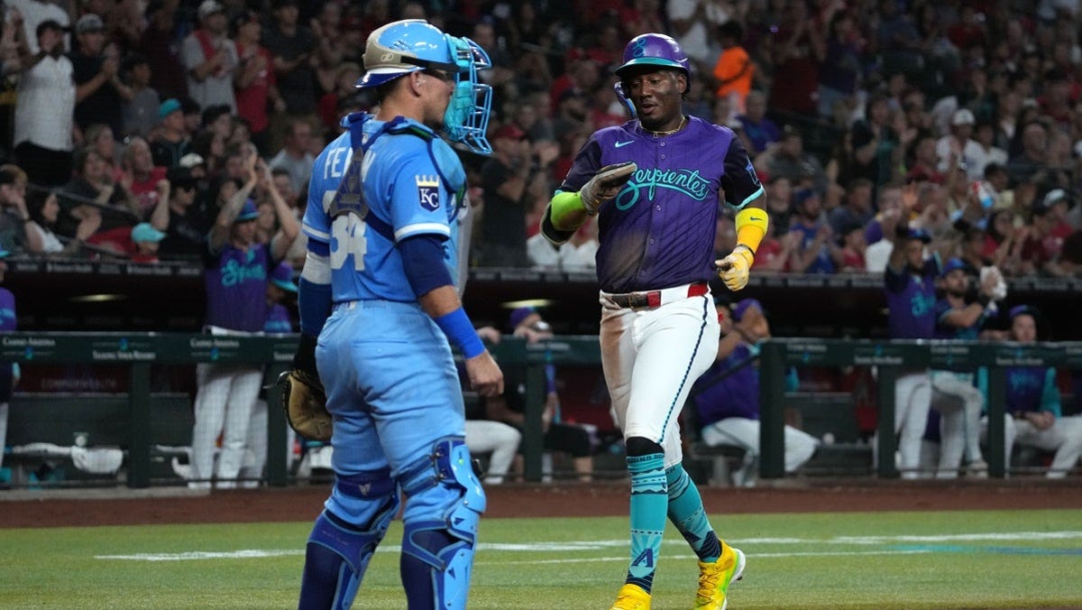 Padres vs. Diamondbacks odds, tips and betting trends