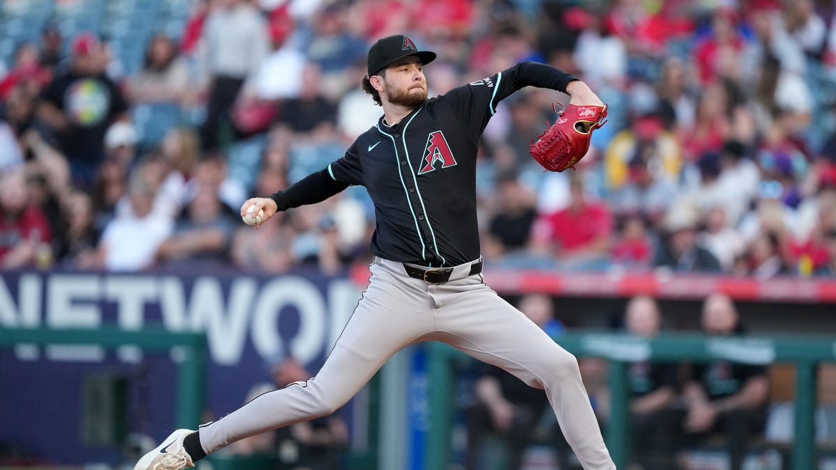 Ryne Nelson locked in duel