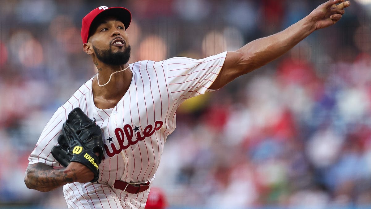 Phillies at Padres odds, picks and predictions