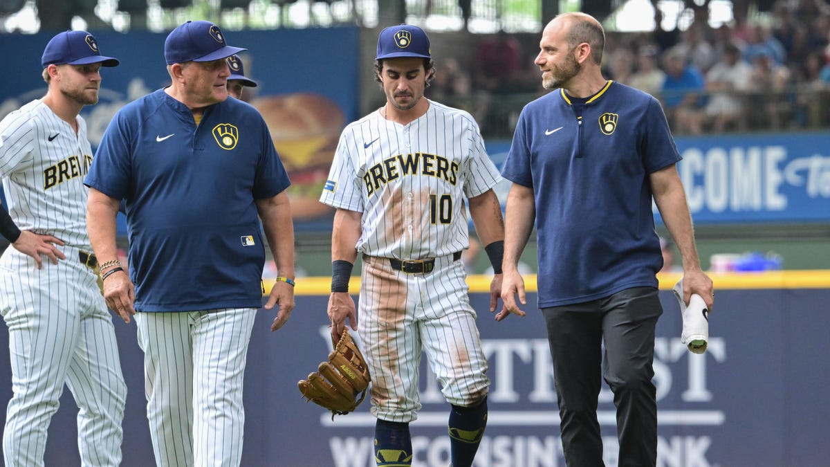 Milwaukee Brewers' Sal Frelick diagnosed with 'minor' hamstring strain