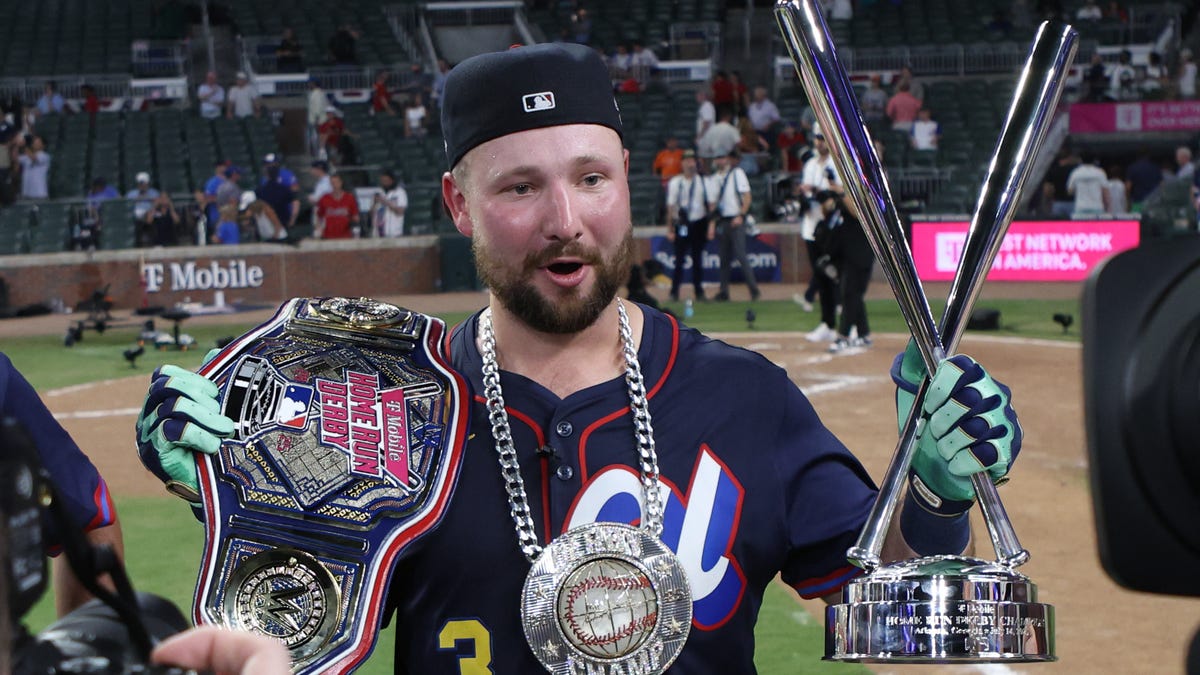 HR Derby champ Cal Raleigh likes Elly De La Cruz chances to unseat him