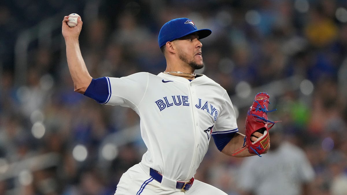 Giants at Blue Jays odds, picks and predictions