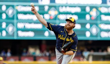 Milwaukee wins 11th straight, has best record in MLB